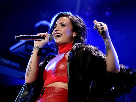 Demi Lovato takes nude photo leak in stride